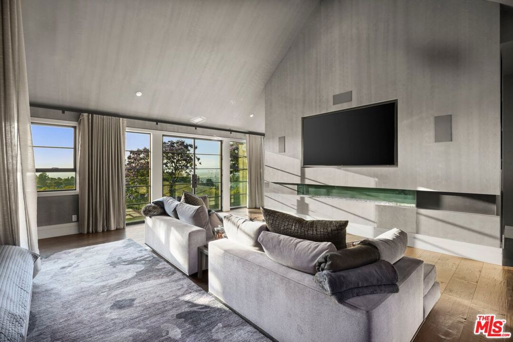 3396 Stone Ridge Lane Property Photo 25