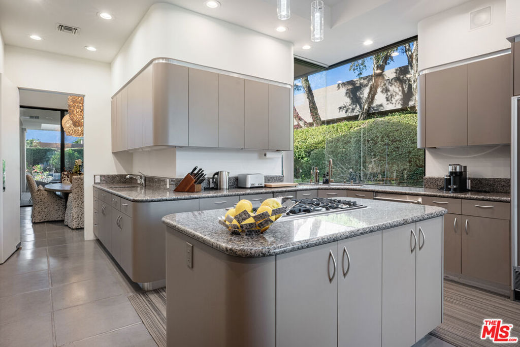 6 Rocky Lane Property Photo 24