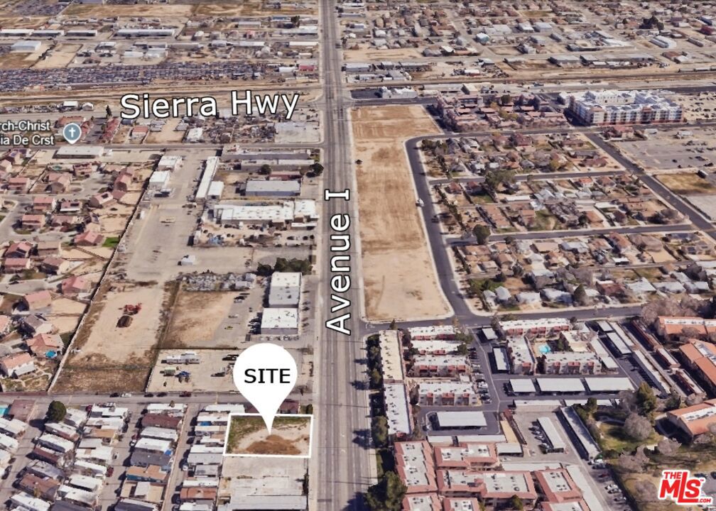 733 W Avenue I Property Photo 2
