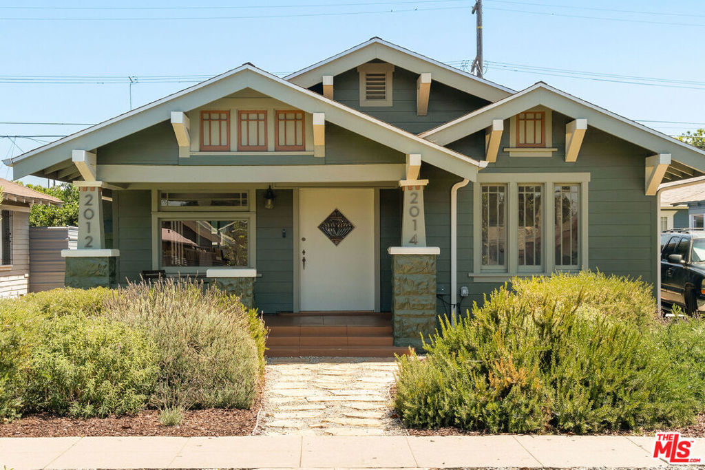 2014 W 41st Street Property Photo 1