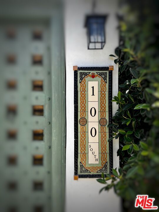 100 S La Jolla Avenue Property Photo 1