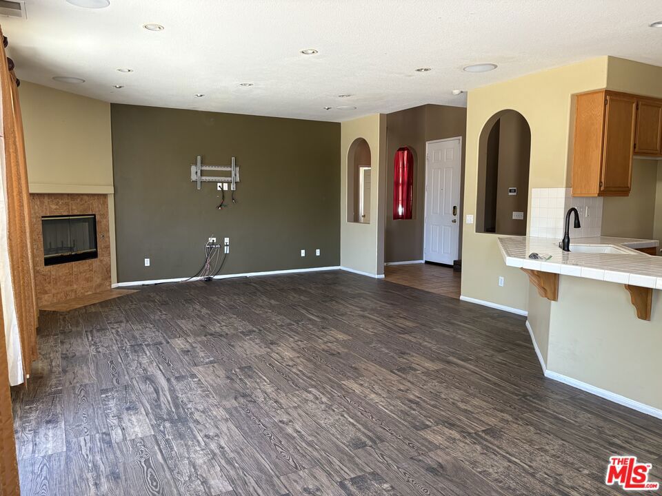 11670 Villa Street Property Photo 3