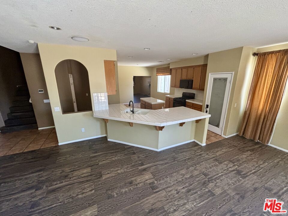 11670 Villa Street Property Photo 5