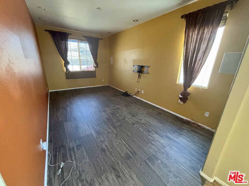 11670 Villa Street Property Photo 8