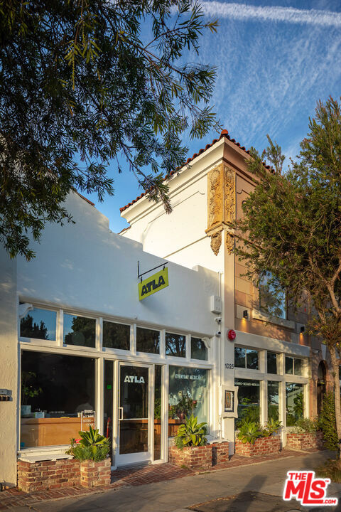 1025 Abbot Kinney Boulevard Property Photo 4