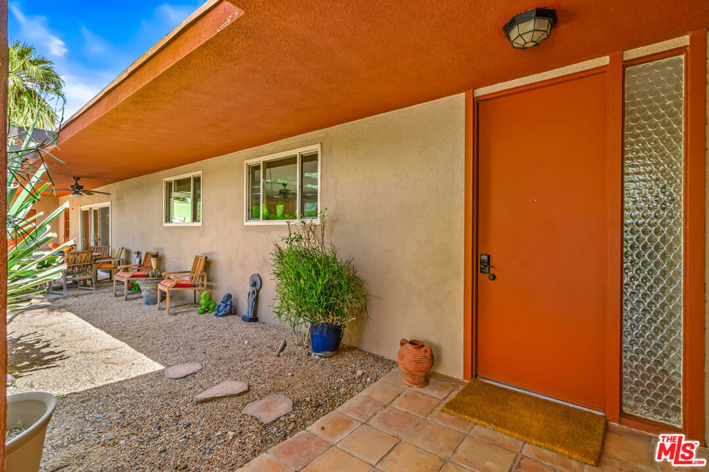 74550 Old Prospector Trail Property Photo 4