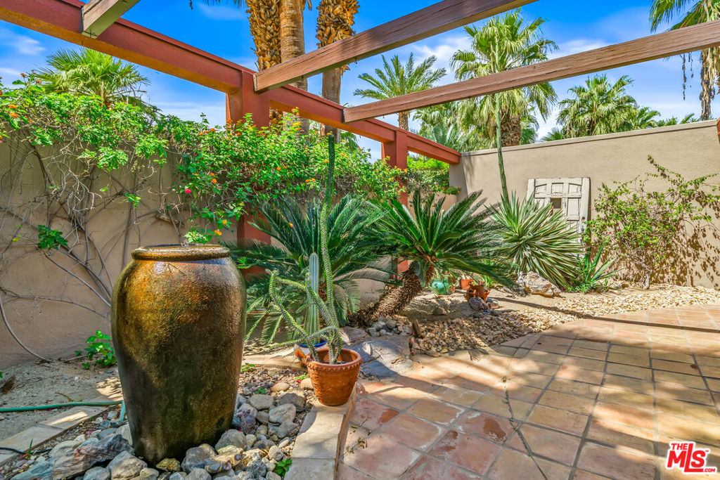 74550 Old Prospector Trail Property Photo 15