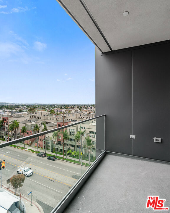 3688 Overland Avenue 722 Property Photo 8