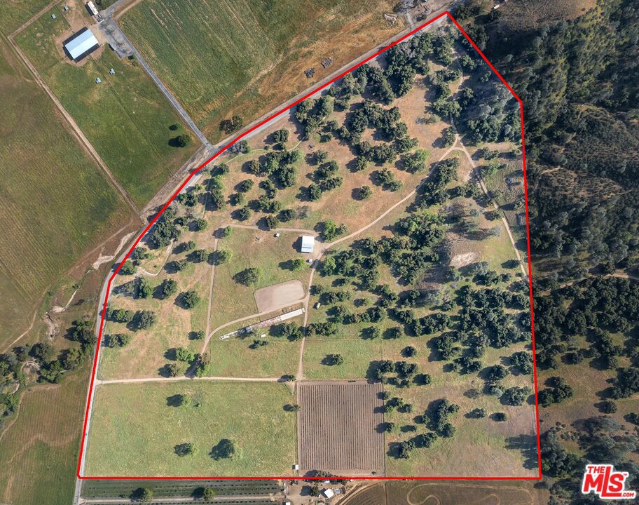 770 Limekiln Road Property Photo 2