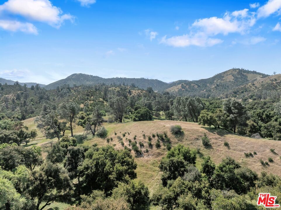 770 Limekiln Road Property Photo 3