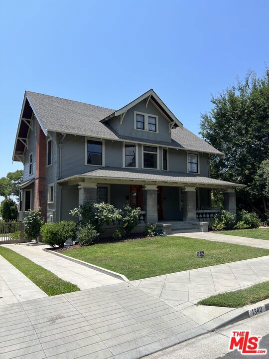 1340 Carroll Avenue Property Photo 1