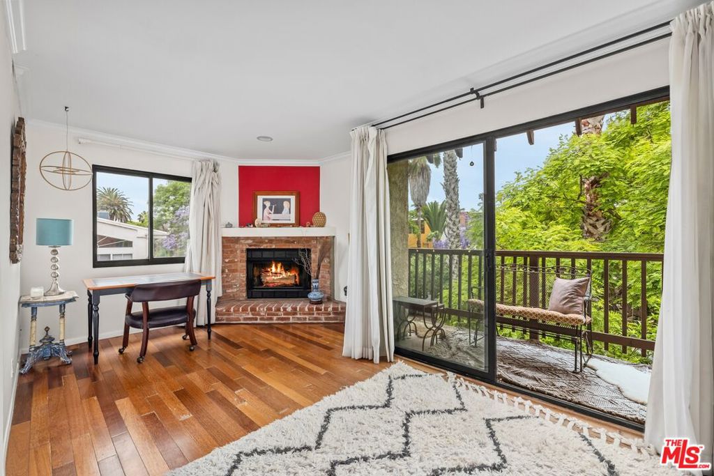 2412 Ocean Avenue 4 Property Photo 11