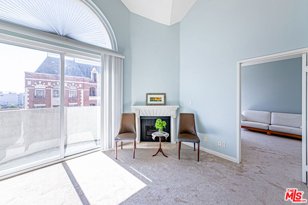 620 S Gramercy Place 441 Property Photo 1