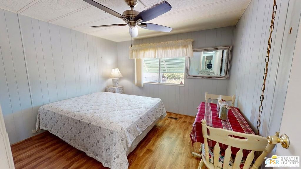 18555 Roberts Road 59 Property Photo 14