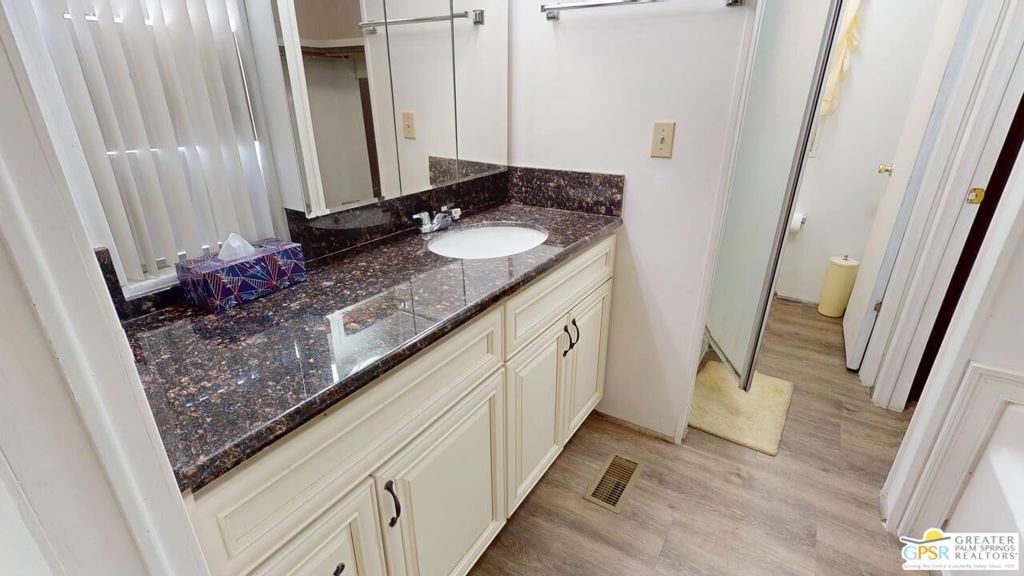 18555 Roberts Road 59 Property Photo 50