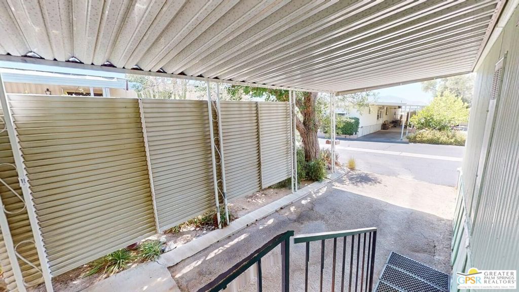 18555 Roberts Road 59 Property Photo 64