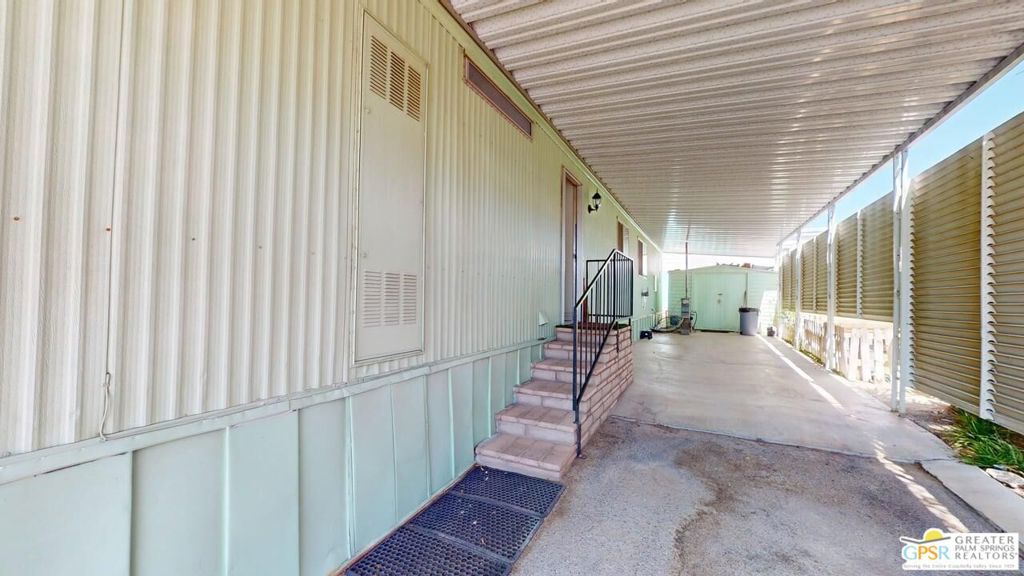 18555 Roberts Road 59 Property Photo 69