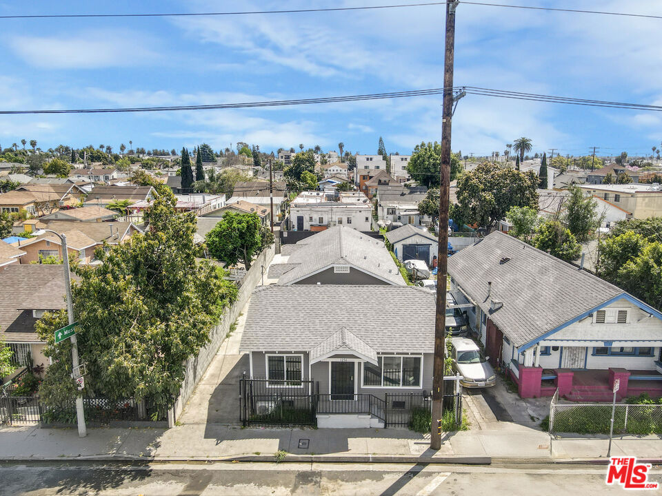 1254 Exposition Boulevard Property Photo 4
