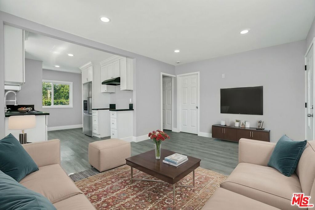 1254 Exposition Boulevard Property Photo 5
