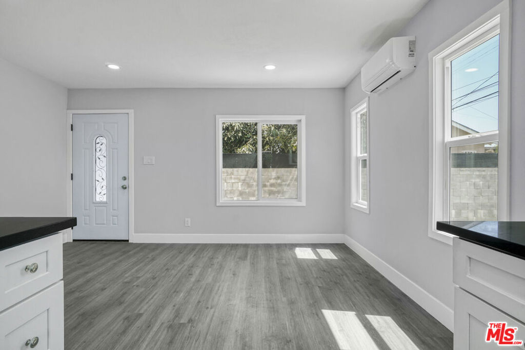 1254 Exposition Boulevard Property Photo 14