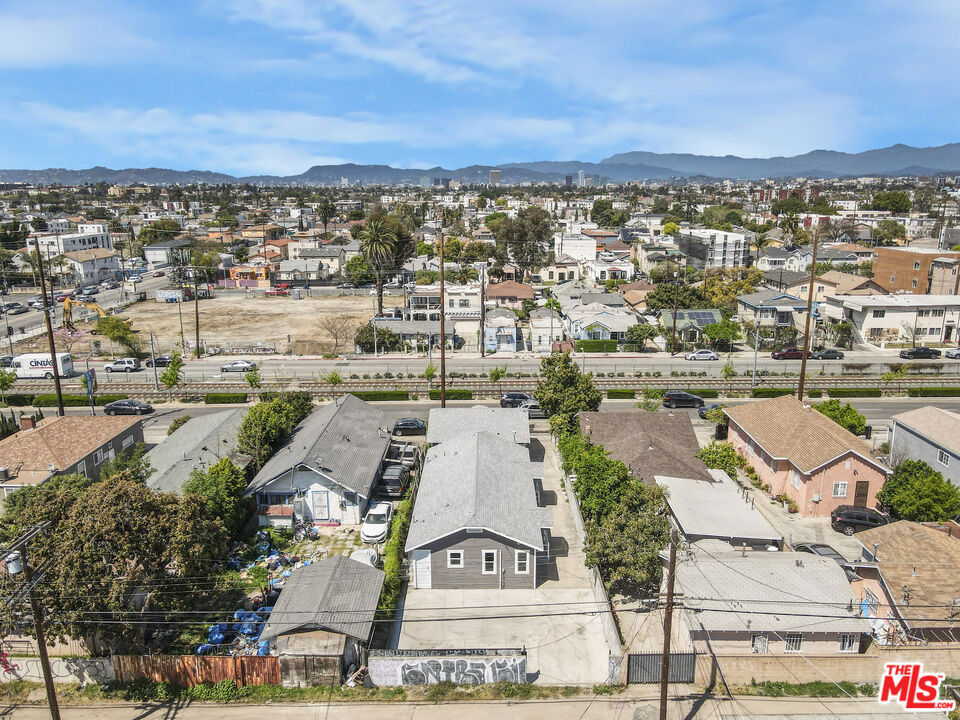 1254 Exposition Boulevard Property Photo 23