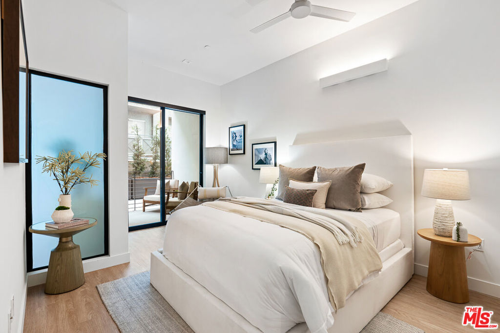 3688 Overland Avenue 702 Property Photo 9