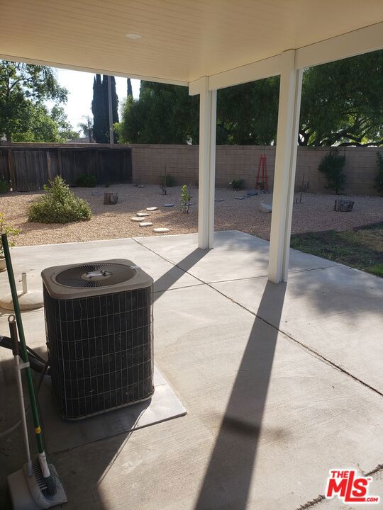 11875 Cedarbrook Place Property Photo 8