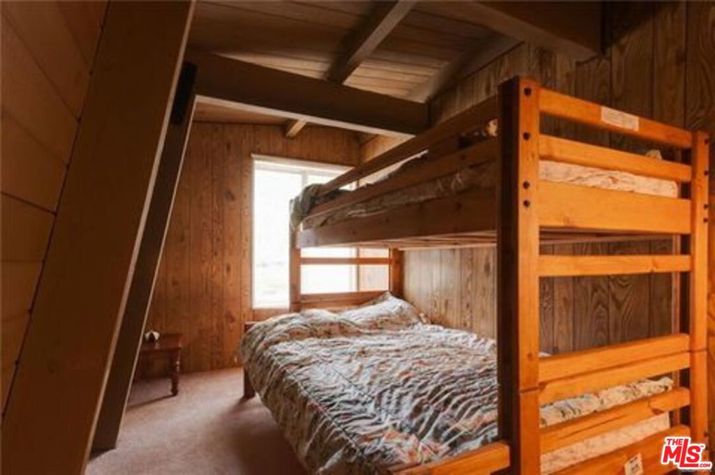 40249 Esterly Lane Property Photo 3