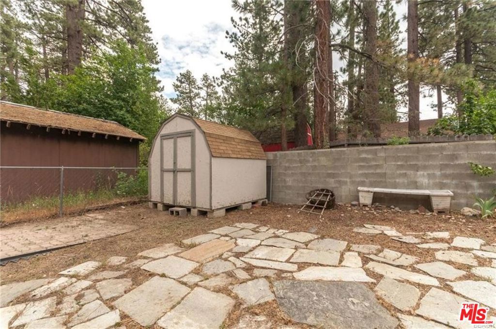 40249 Esterly Lane Property Photo 12