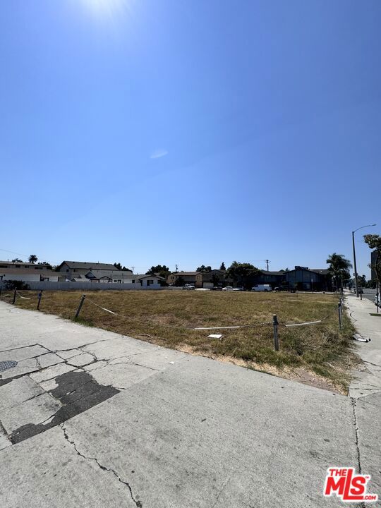 12708 Hadley Street Property Photo 4