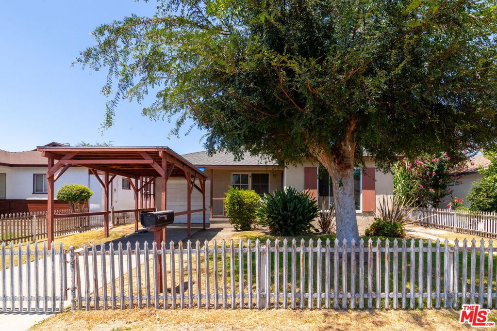 2707 Luder Avenue Property Photo 1
