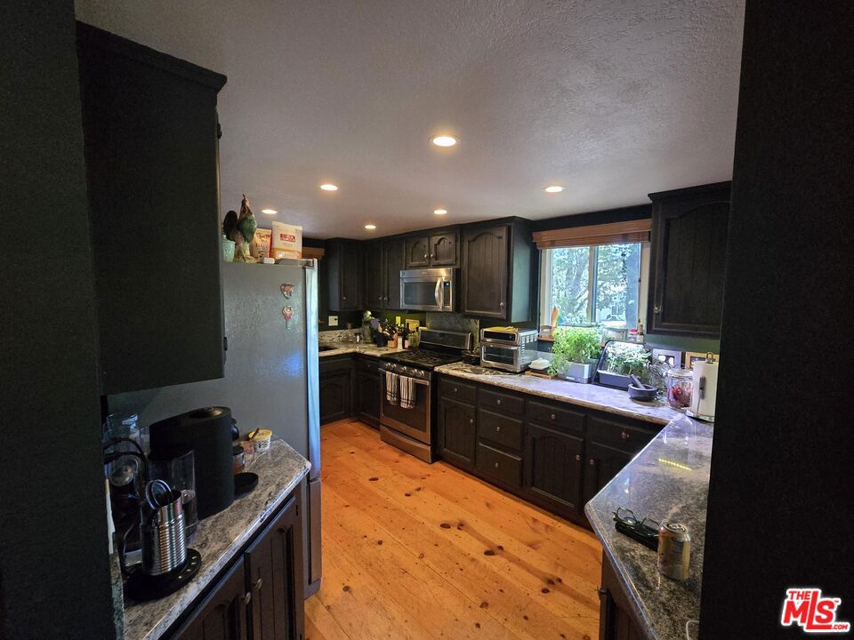 453 Davos Drive Property Photo 13
