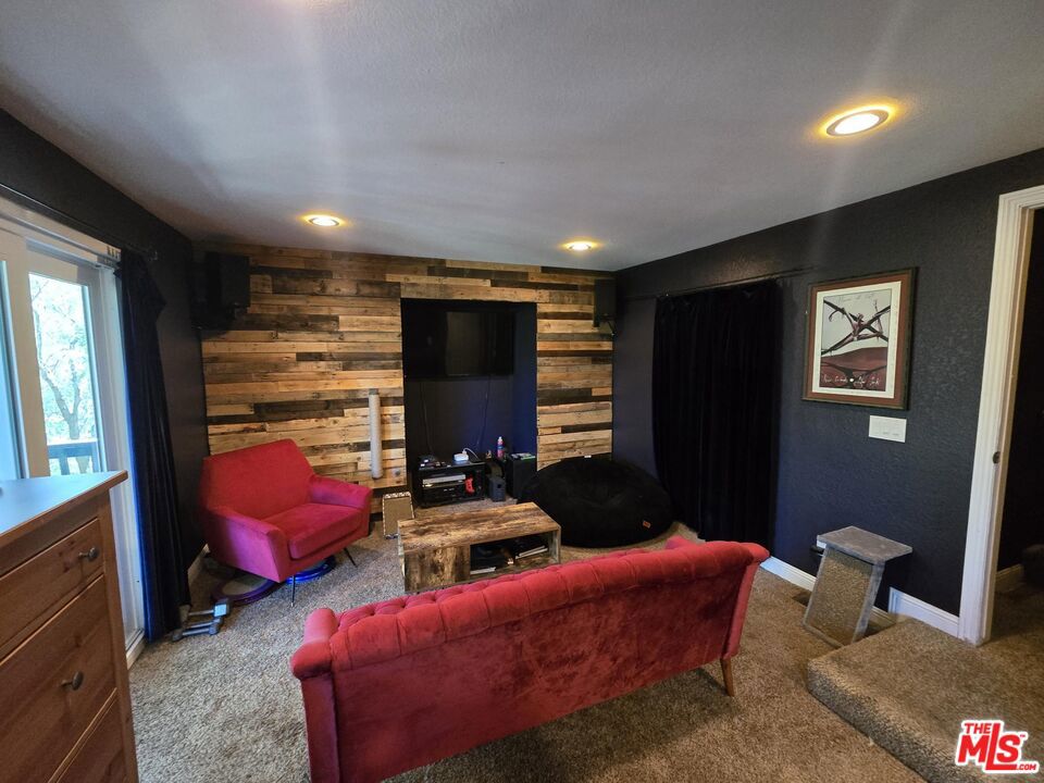 453 Davos Drive Property Photo 17