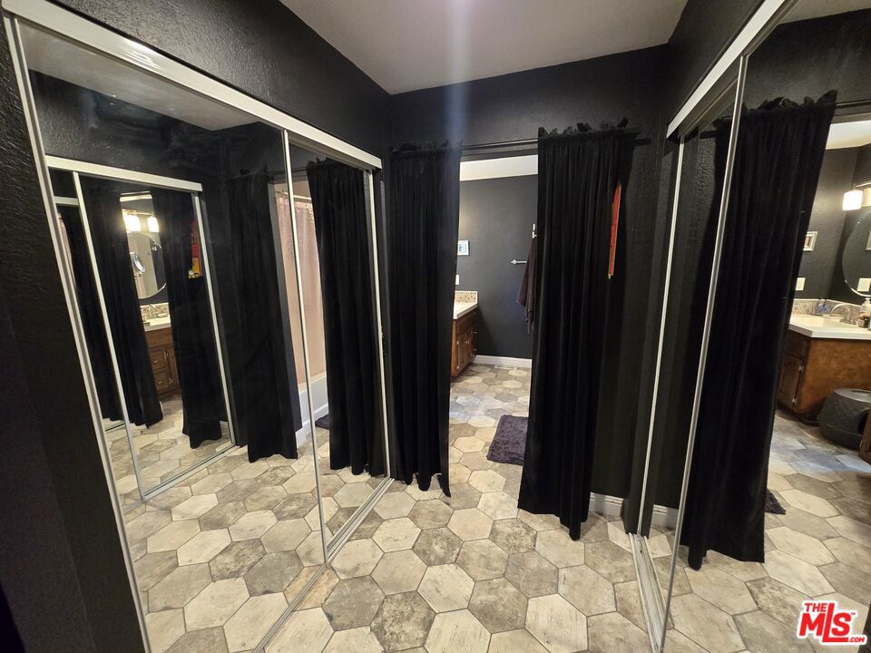 453 Davos Drive Property Photo 18