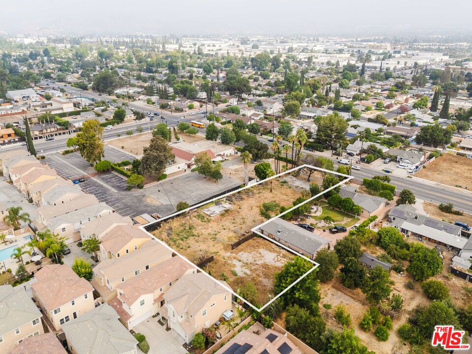 20020 Parthenia Street Property Photo 1