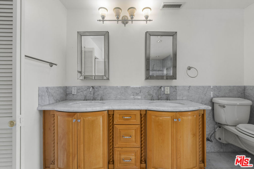 16647 Charmel Lane Property Photo 18