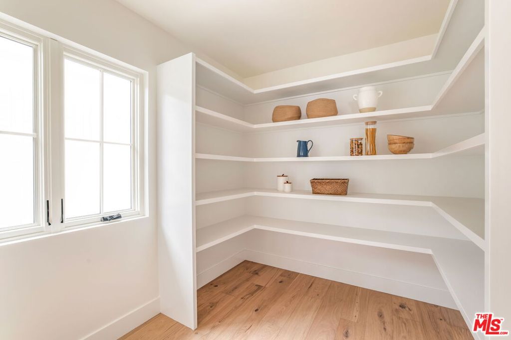 2455 23rd Street Property Photo 20