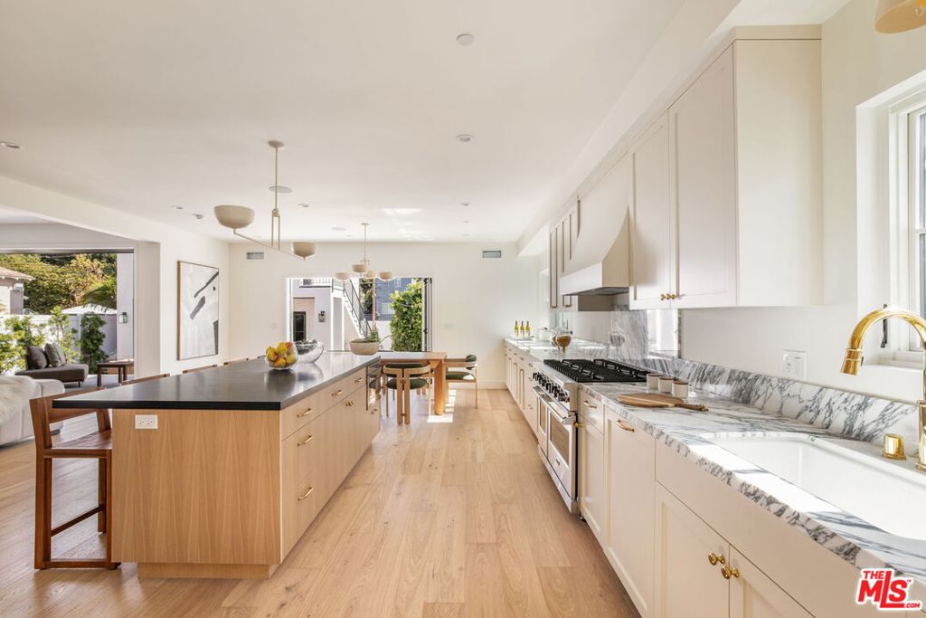 2455 23rd Street Property Photo 21