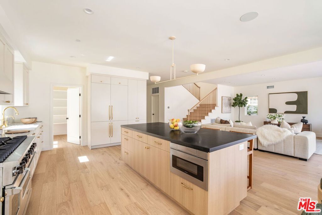 2455 23rd Street Property Photo 27