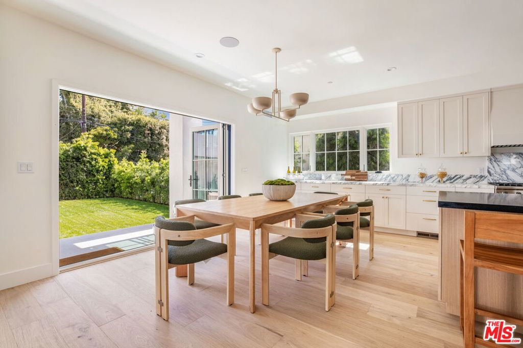 2455 23rd Street Property Photo 28