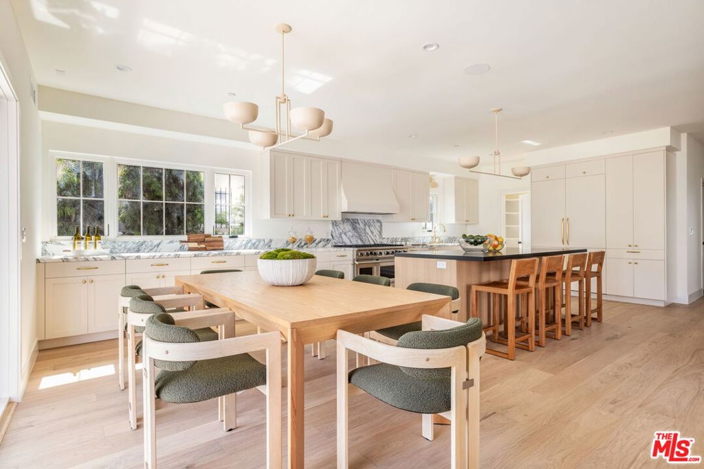 2455 23rd Street Property Photo 29