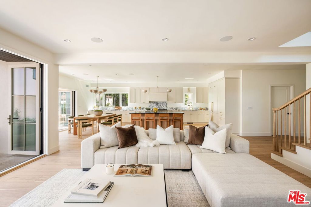 2455 23rd Street Property Photo 38