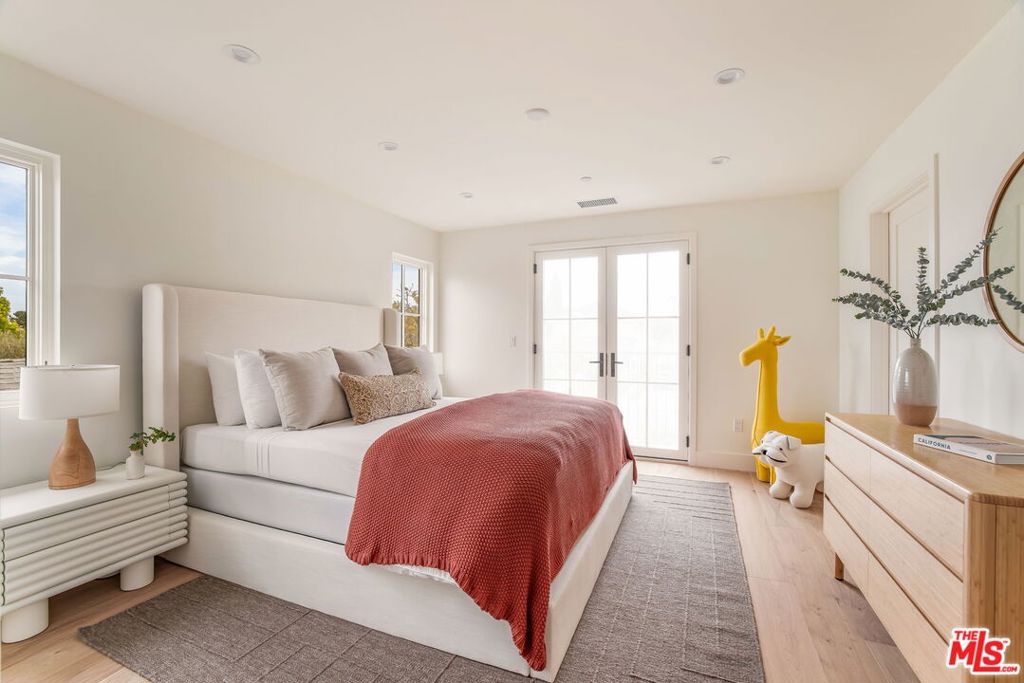 2455 23rd Street Property Photo 56