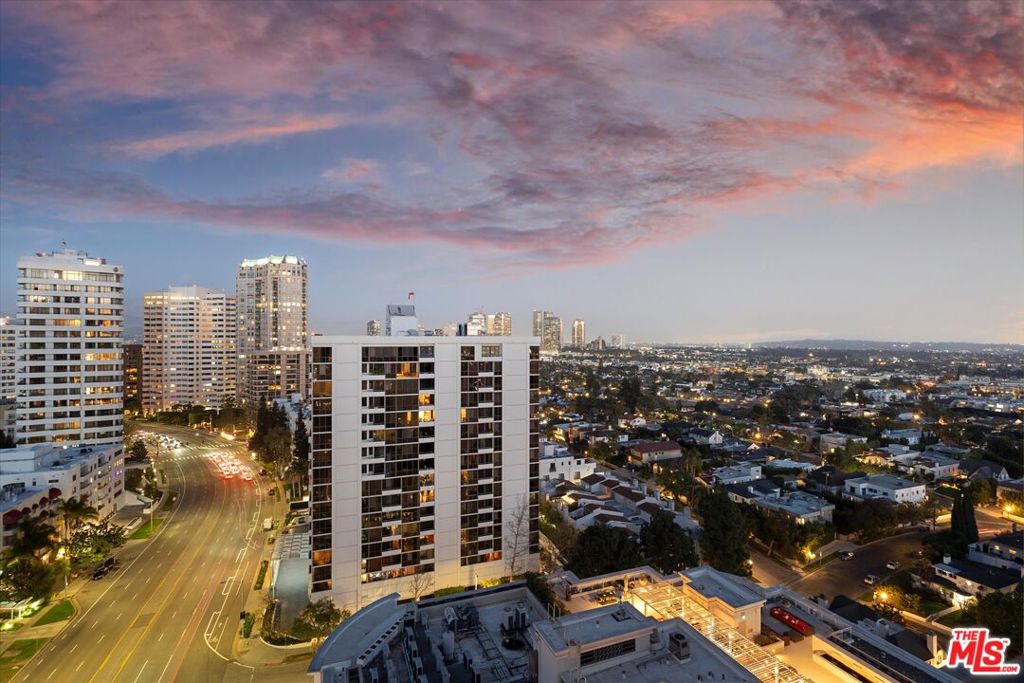 10724 Wilshire Boulevard 1503 Property Photo 1