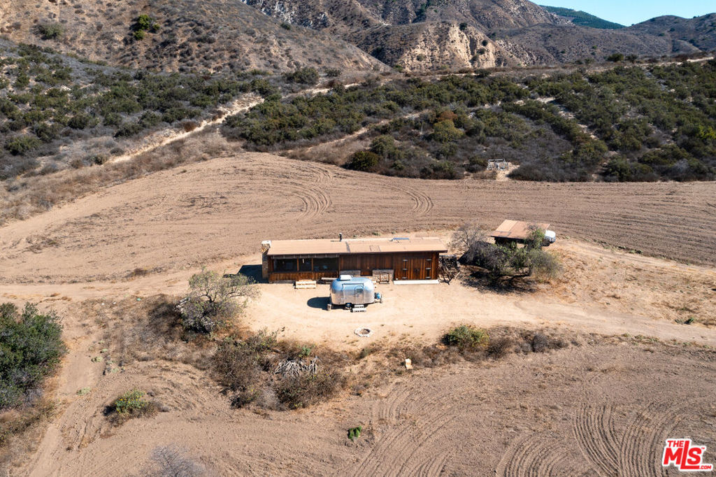 915 E Telegraph Road Property Photo 15