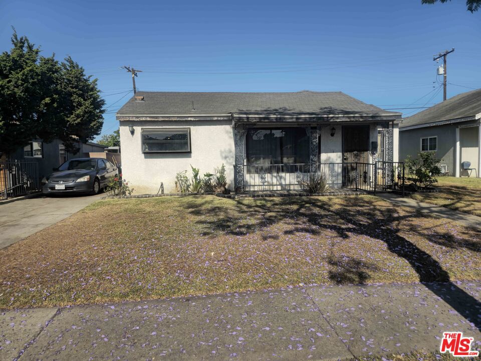 14102 S Parmelee Avenue Property Photo 1