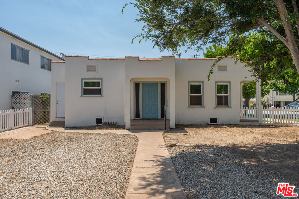 522 - 532 Idaho Avenue Property Photo 3