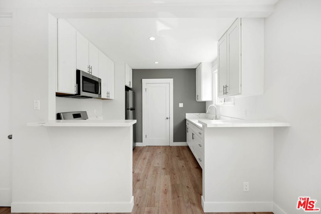 522 - 532 Idaho Avenue Property Photo 16