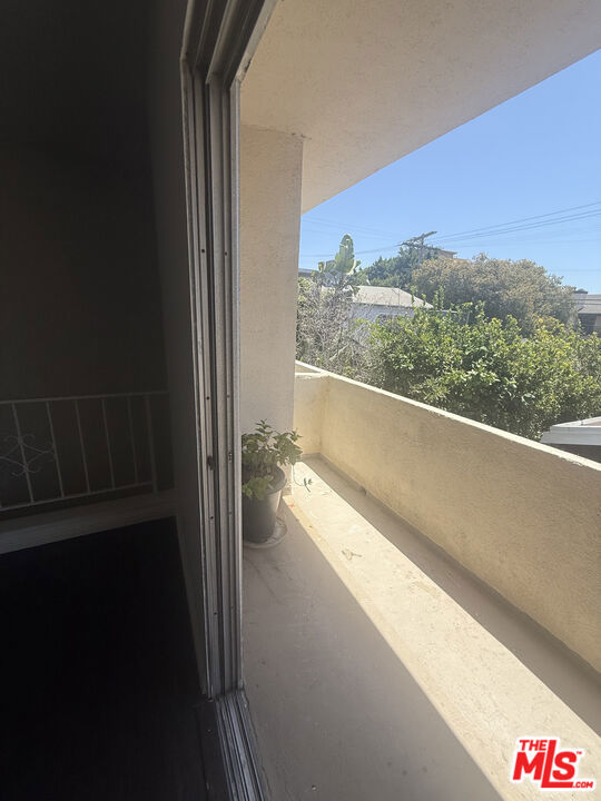 1678 Federal Avenue 3 Property Photo 6