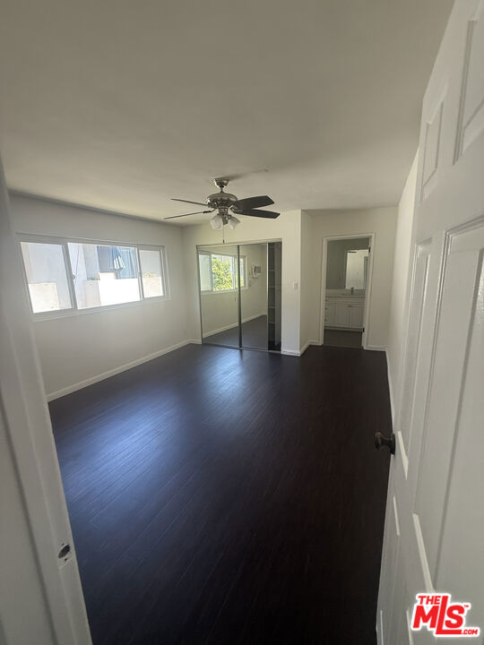 1678 Federal Avenue 3 Property Photo 11